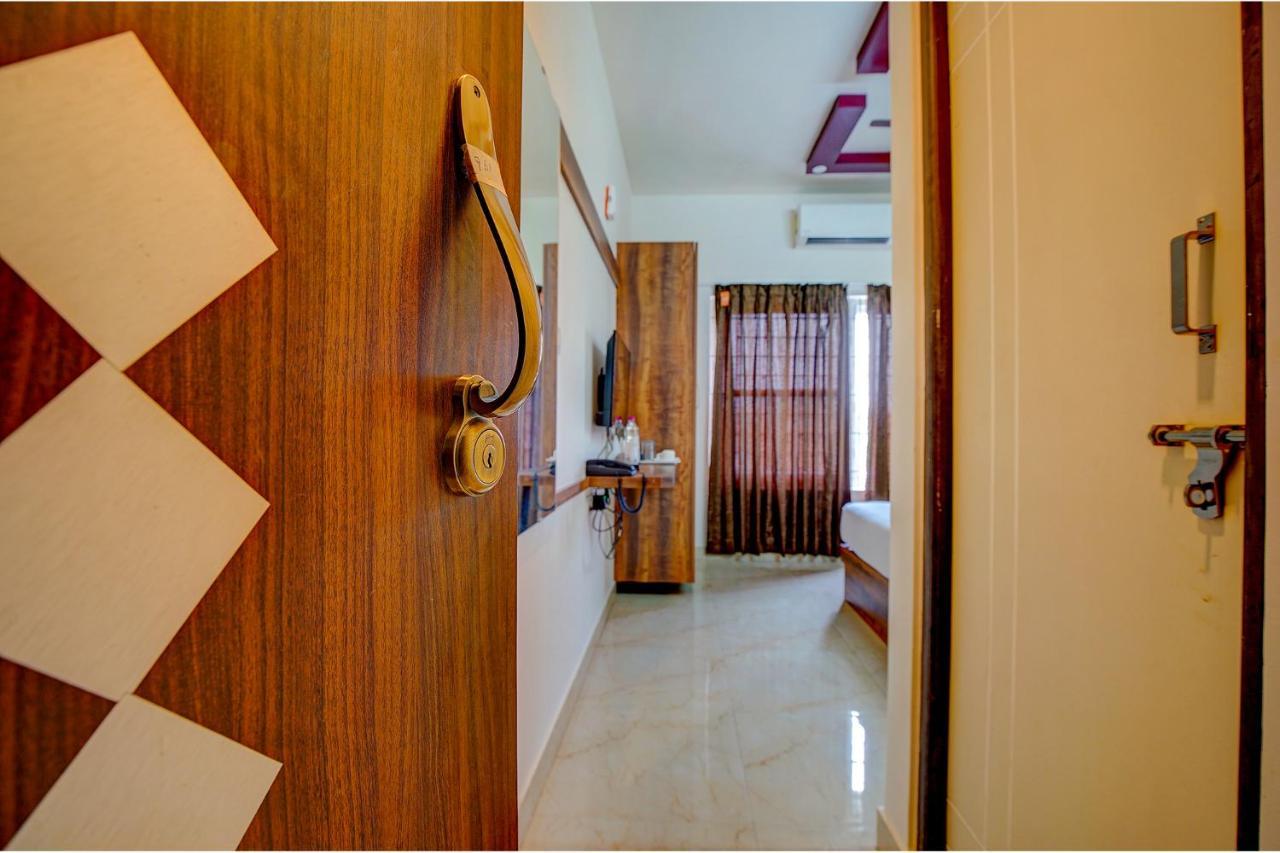 Fabhotel Greenwood Xpress Bangalore Dış mekan fotoğraf